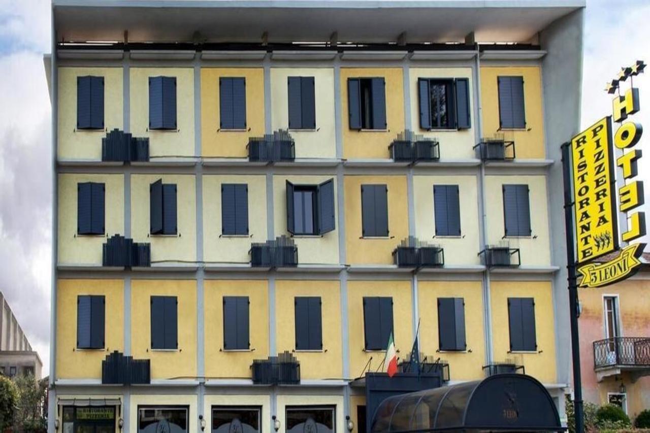 Hotel Ristorante Tre Leoni Σόμα Λομπάρντο Εξωτερικό φωτογραφία